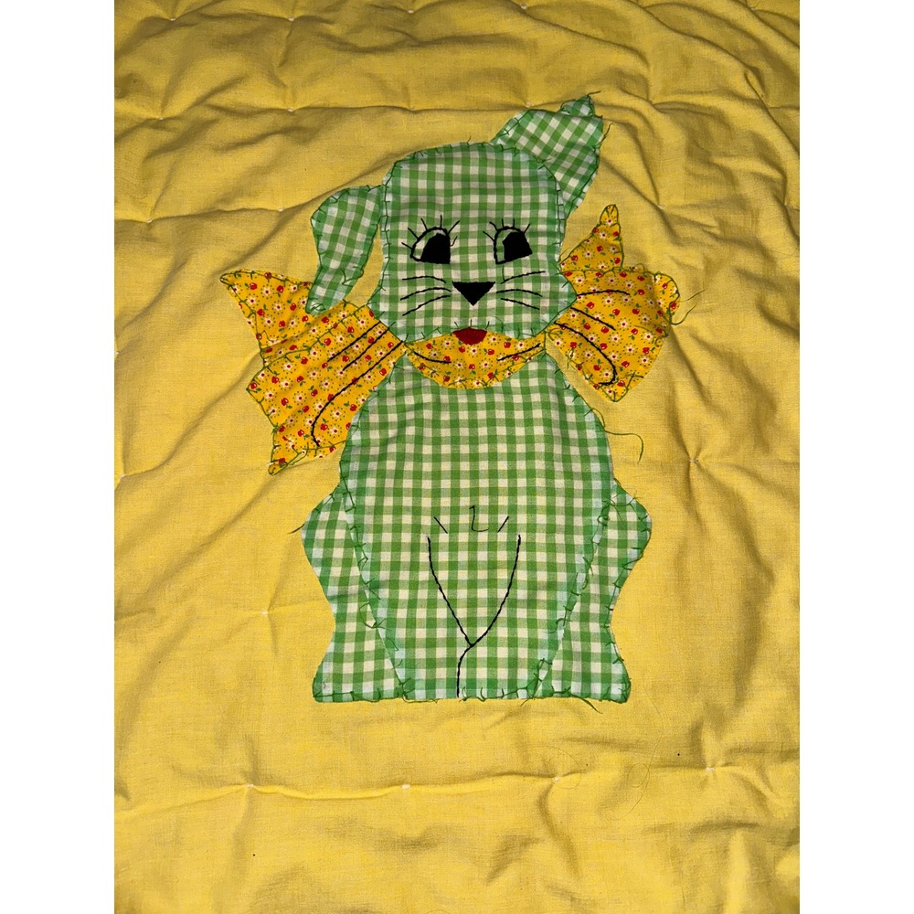 Vintage Baby Blanket Reversible & Hand Tied - Picture 6 of 6